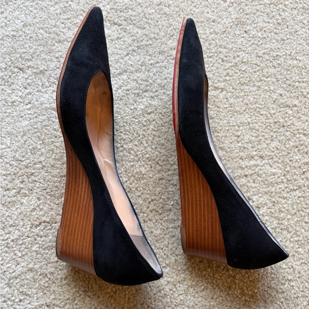 CHRISTIAN LOUBOUTIN Wedges Size 39 Black Suede Heel pointed red bottom low RARE